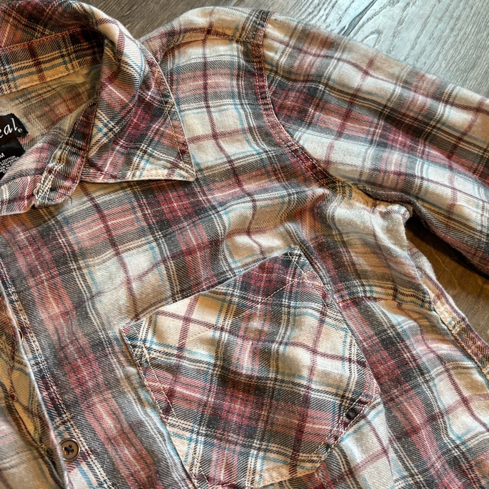 Wet Seal Multicolor Plaid Shirt - Picture 2 of 6